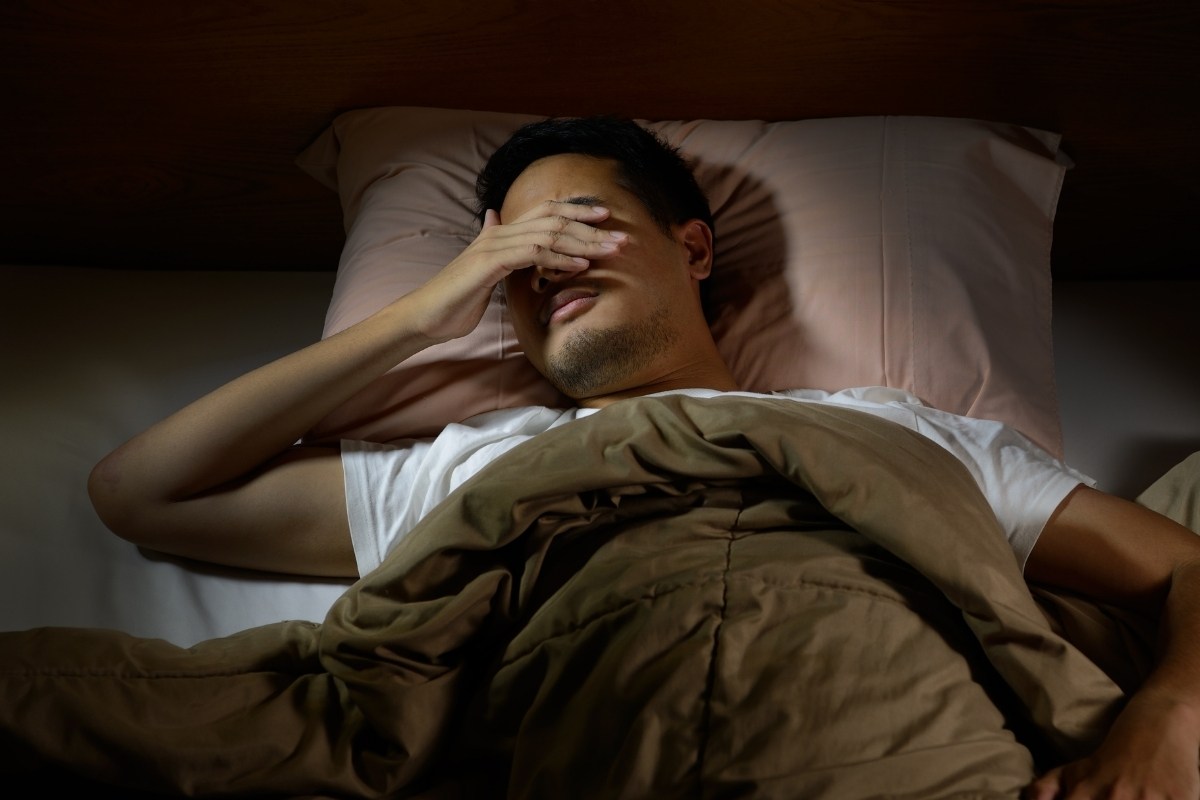 عوامل تشدید بی خوابی کرونا 